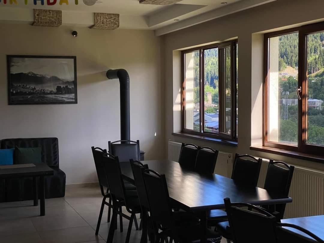 Roza'S Guest House เมสเตีย ภายนอก รูปภาพ